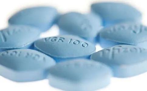 吃一次伟哥很后悔,长期大剂量服用导致加重早泄