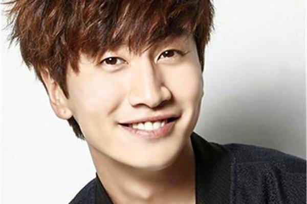 刘仁娜和李光洙结婚了吗，刘仁娜是富二代吗