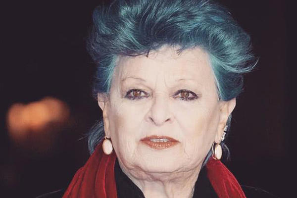 意大利演员露西娅·波塞去世，最终没有战胜病魔