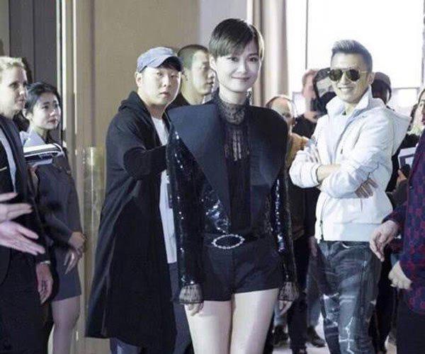 李宇春老公简历，李宇春结婚照怎么回事
