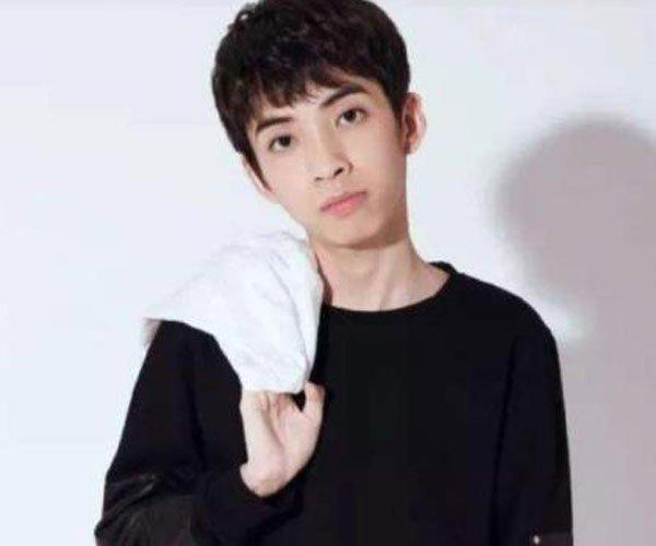 小马跟pdd什么关系，小马怎么不在pdd家了闹翻了真假