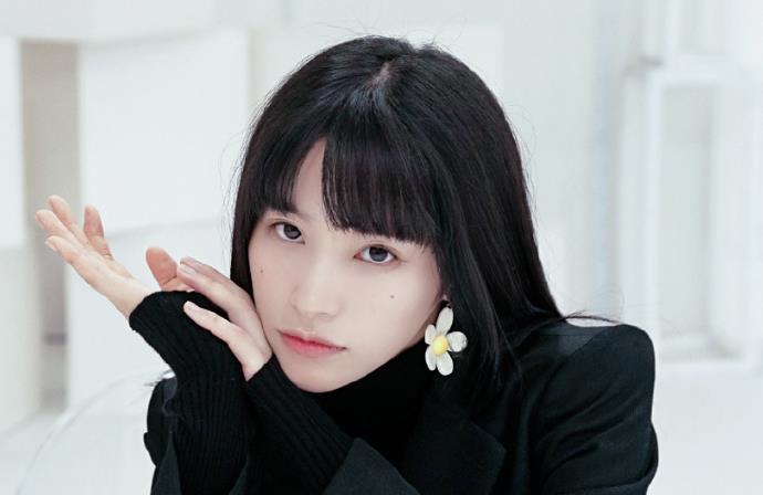 青春有你2段小薇的资料、毕业学校,什么公司的