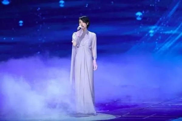 王菲最好听的十首歌,王菲歌曲大全100首