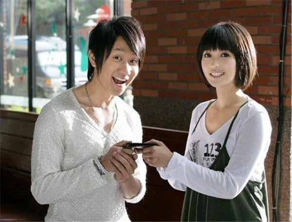 林俊杰金莎承认交往过 林俊杰与金莎分手原因