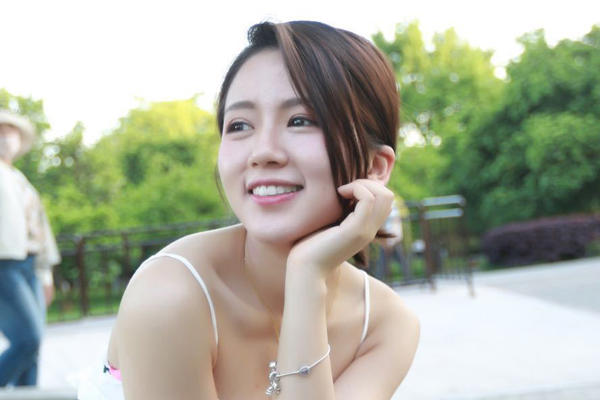 吃不胖娘叫什么名字、身高多少，抖音最美厨娘