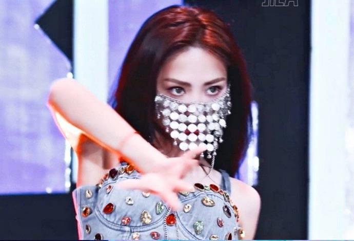 青春有你2谢可寅资料、年龄、家庭背景揭秘