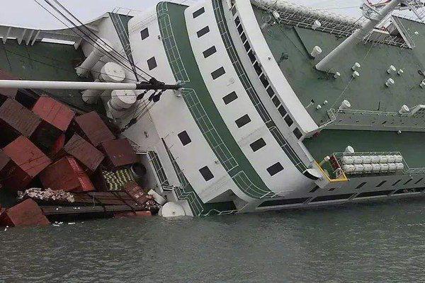世越号事件真相是海祭吗，韩国世越号献祭事件