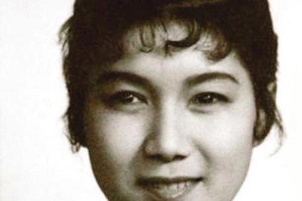 新凤霞漂亮吗，张少华新凤霞事件怎么回事