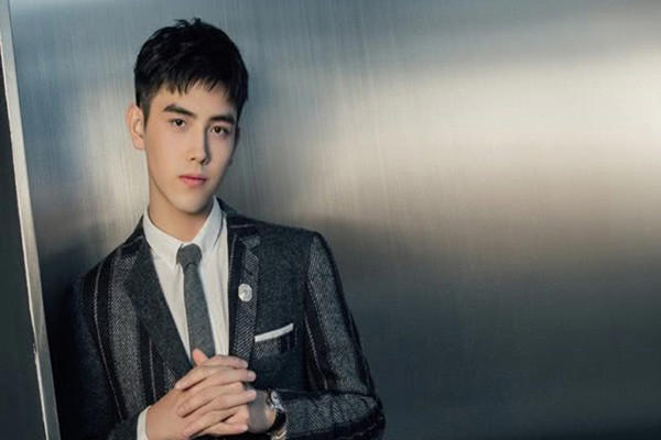 国内所有男明星图片及名字，所有男明星照片