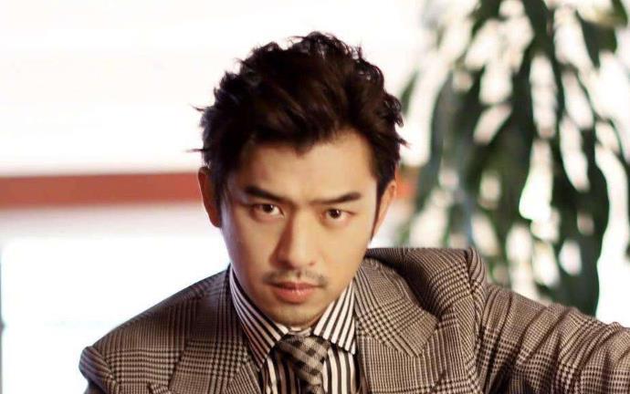 陈柏霖好事将近女友是谁 陈庭萱为什么被网友骂了