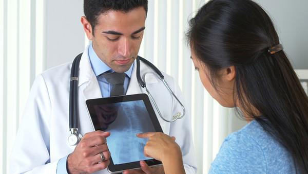 自我治疗颈椎病的体操是怎么做的？教你5个动作呵护颈椎健康