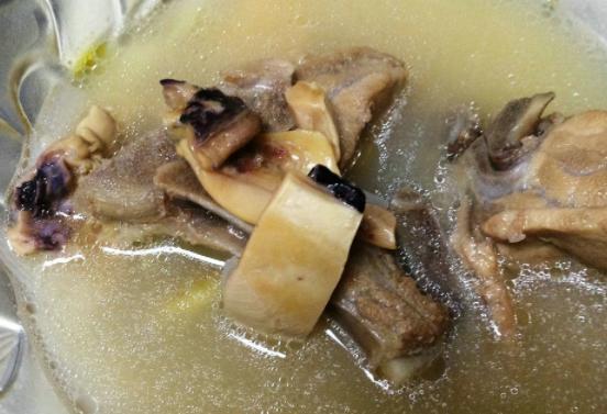 冬天吃羊肉都有哪些好处 羊肉的功效和作用都有哪些