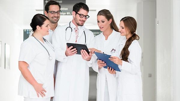 阴茎勃起十厘米算短吗？男生十厘米长够用吗？