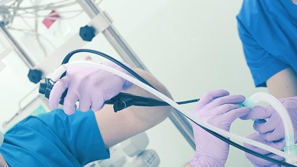 男子体检血中抽出2升油浆 哪些食物被称为高血脂的“加速器”?