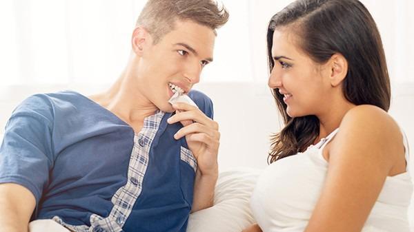 有哪些技巧可以让女性“欲罢不能”？怎么让女生荷尔蒙飙升有什么手法