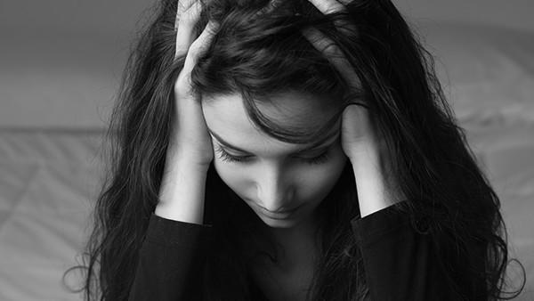 股骨头坏死最常见的治疗方法是什么?股骨头坏死危害性非常大吗?