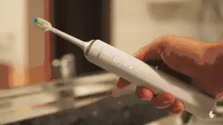 用电动牙刷放在mm位置是什么感觉