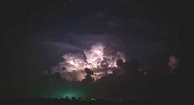 自己在家无聊怎么玩自己身体