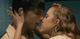 开始不戴后来再戴套有事吗,你们是先干一会再戴的吗