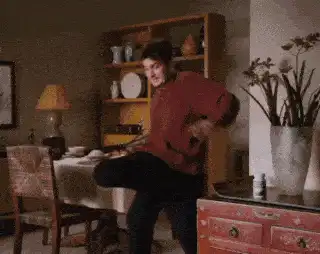 男人在公共场合突然硬了怎么办尴尬