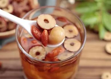 枸杞配什么喝补肾壮阳最好,怎么吃能补肾壮阳