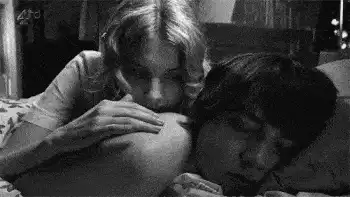 女生会不会馋男生的身子？