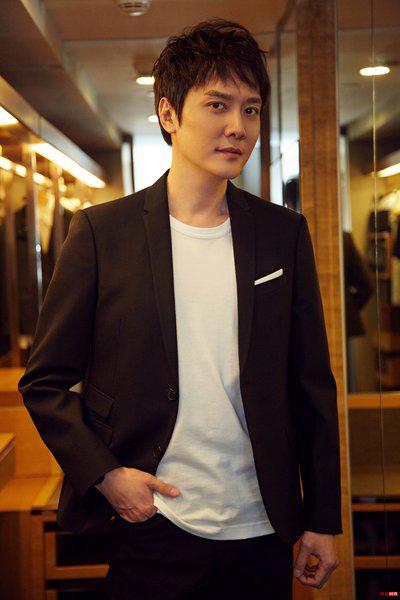 冯绍峰被谁双龙