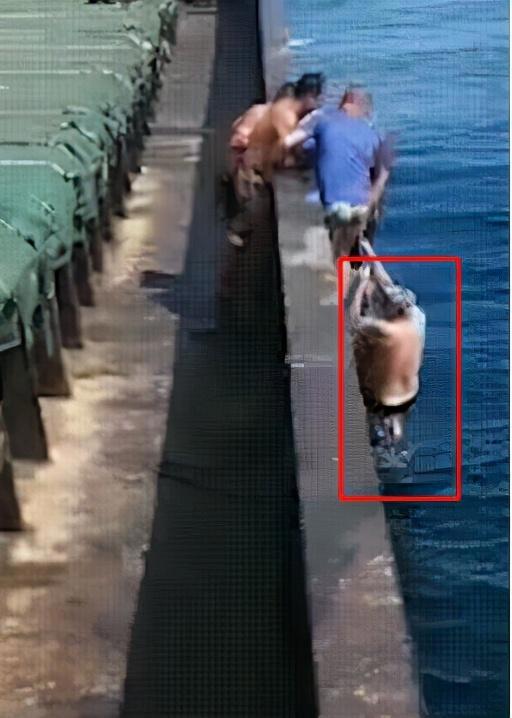 六旬老人海上漂流20余小时获救