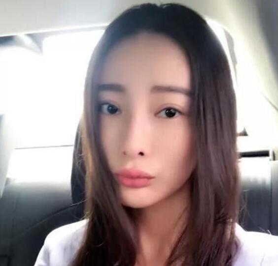王李丹妮一路西行未禁版截图 男主角都想让她从良了
