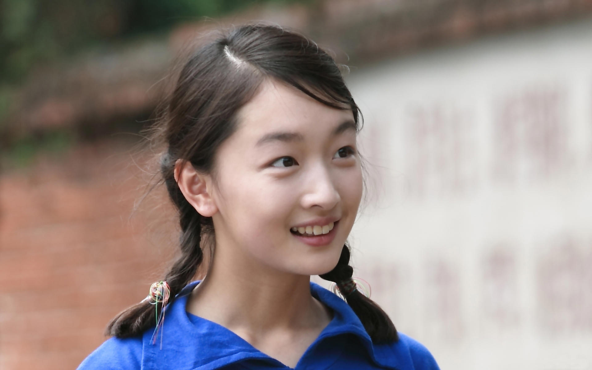 周冬雨和曾志伟到底怎么回事