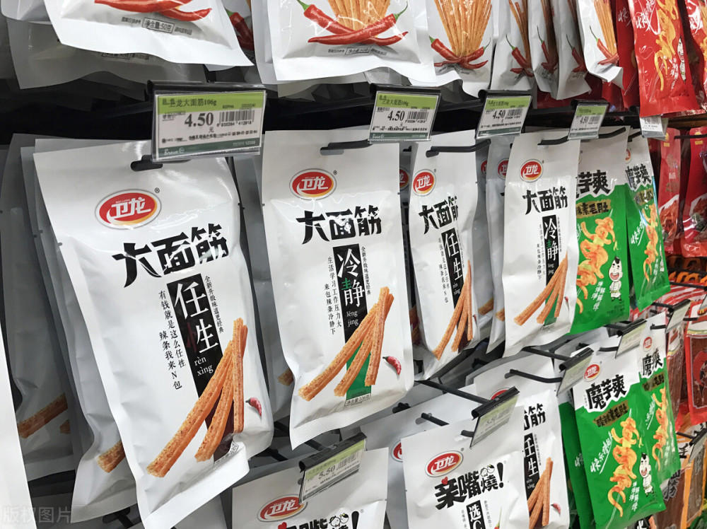卫龙半年赚逾3亿 卖辣条有多暴利(真的辣条干净卫生吗?)
