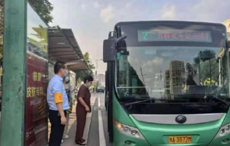 郑州公交免费乘坐一个月真的假的