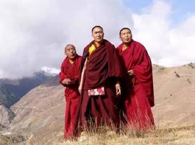 不丹活佛是什么意思