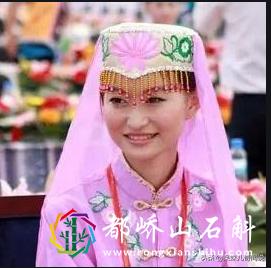 56个民族服装图片【56个民族的风俗和特点一览表】