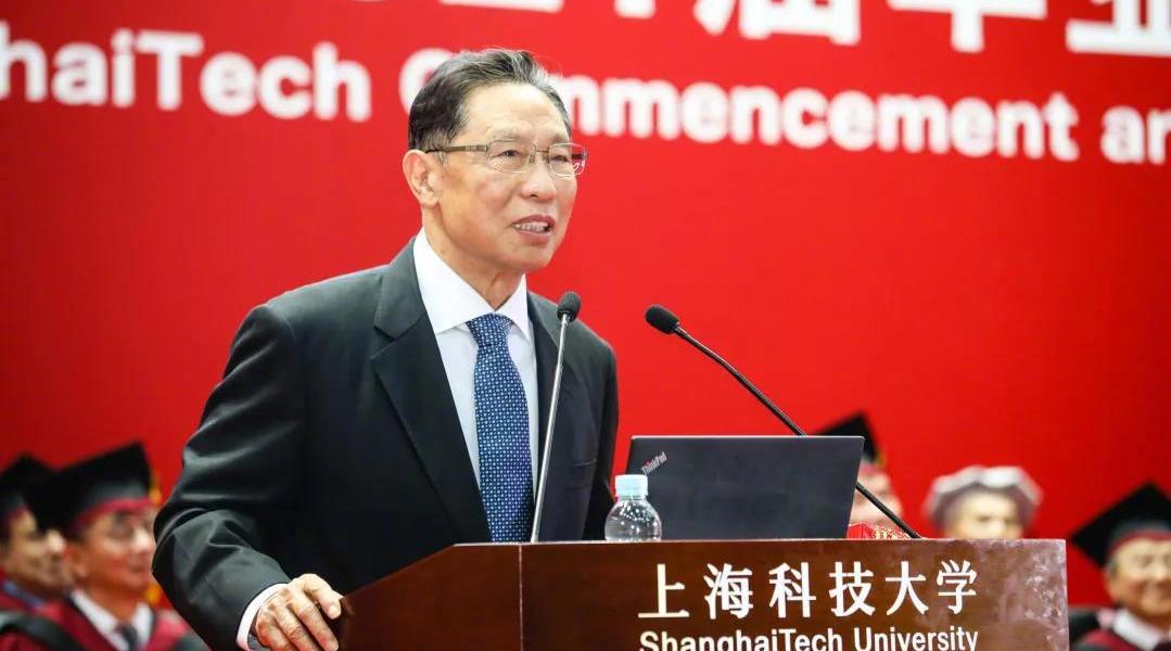 钟南山谈我国疫苗研发慢原因