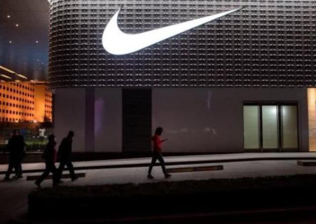 当事人回应耐克因歧视事件道歉