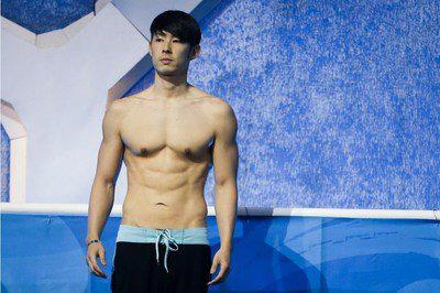 真的有男大佬玩男明星吗