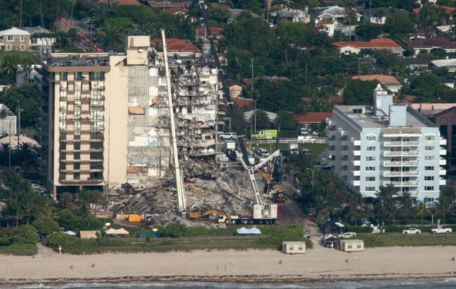 美国大楼倒塌事故搜救停止