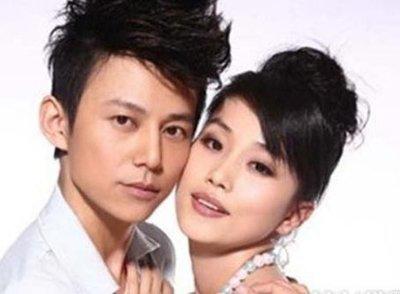 何炅老婆结婚照