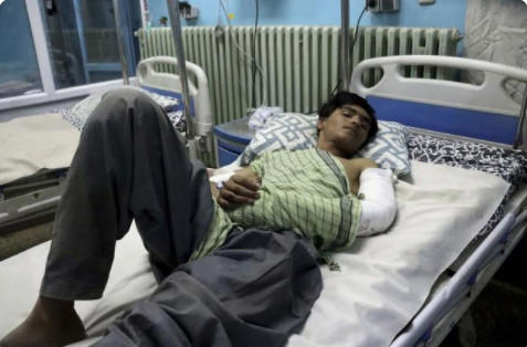 机场爆炸事件致近200名阿富汗人死亡