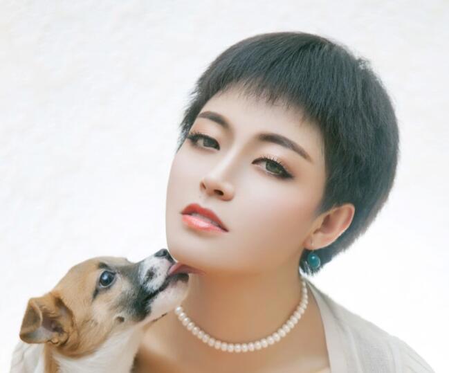 潘春春四部视频是哪四部 自认为比柳岩还性感