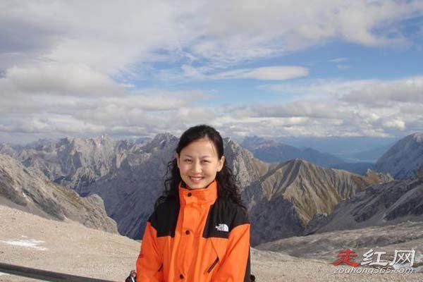 石靖想要删掉的照片 牵扯出一段办公室恋情