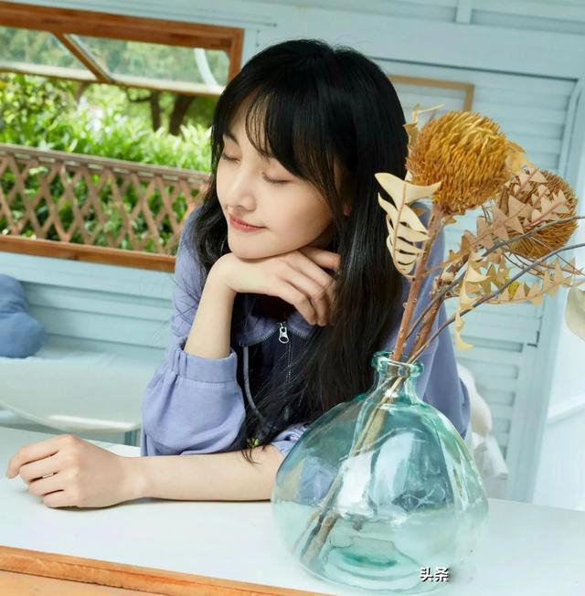 郑爽现状最新消息 不能翻身也要比普通老百姓强