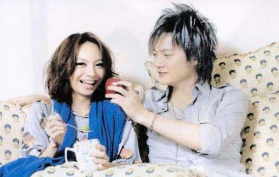 詹雯婷为什么退出了飞儿乐队 被踢出去的真实原因