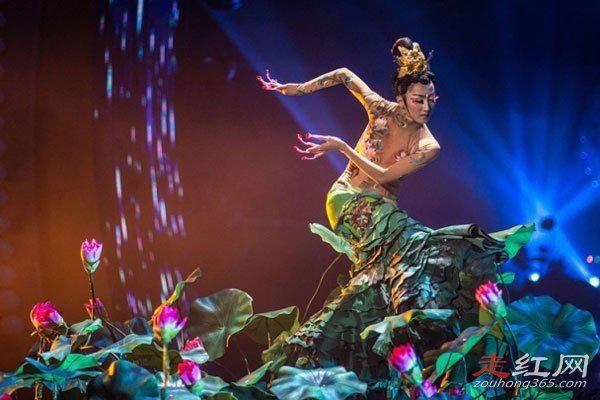 杨丽萍简历及个人资料简介 莲花心舞蹈为何很恐怖