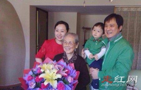 姬云飞个人资料和简介 是否配得上关凌呢