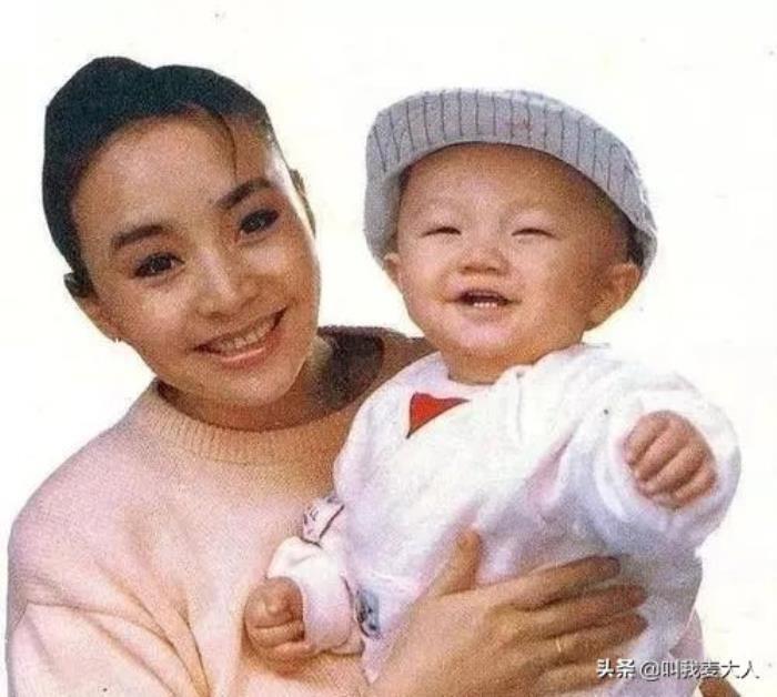 英达个人资料简介家世显赫 为什么恨宋丹丹