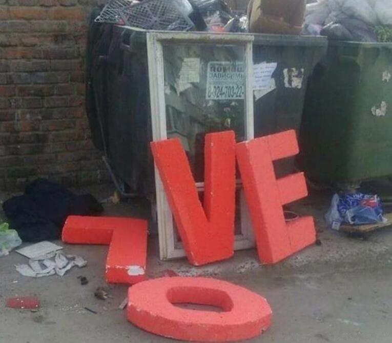 10张笑死十亿人的图片 搞笑图片笑死人不偿命的那种