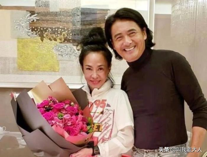 周润发老婆陈荟莲的个人资料 为什么不生儿育女