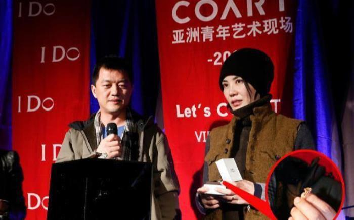 王菲李亚鹏为什么离婚分开 蝴蝶事件是怎么回事